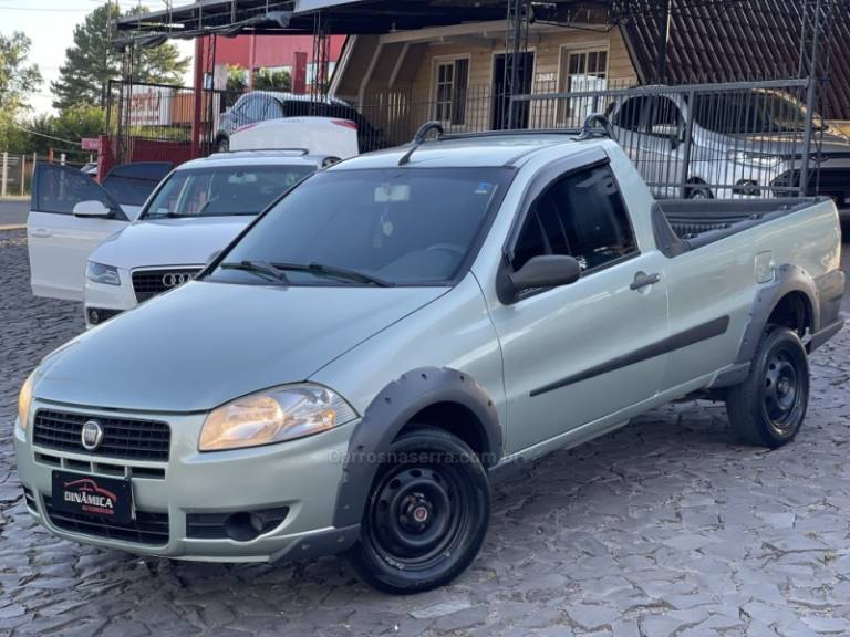 FIAT - STRADA - 2011/2011 - Verde - Sob Consulta
