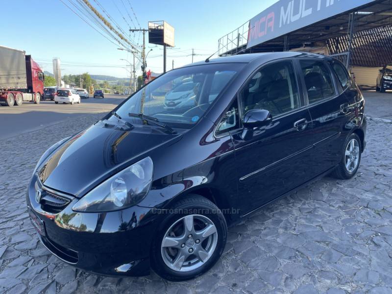 HONDA - FIT - 2006/2007 - Preta - Sob Consulta