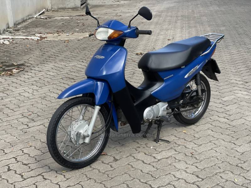 HONDA - BIZ 100 - 2004/2005 - Azul - R$ 6.900,00