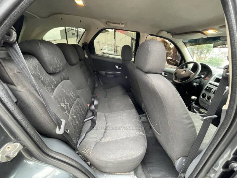 FIAT - PALIO - 2008/2009 - Cinza - Sob Consulta