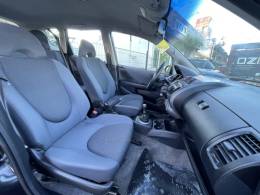 HONDA - FIT - 2006/2007 - Preta - Sob Consulta