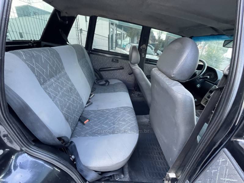 FIAT - UNO - 2005/2006 - Preta - Sob Consulta